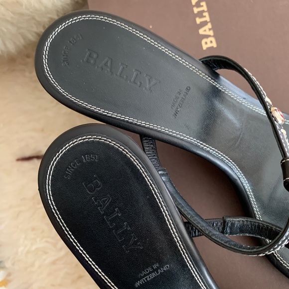 BALLY AUTHENTIC SLIP ON SHOES - Picture 2 of 16